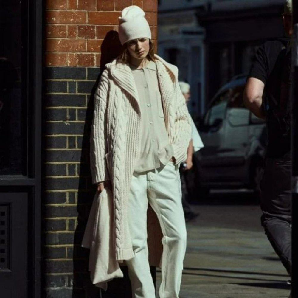 ZARA LONG CABLE KNIT COAT LONG SLEEVES WHITE